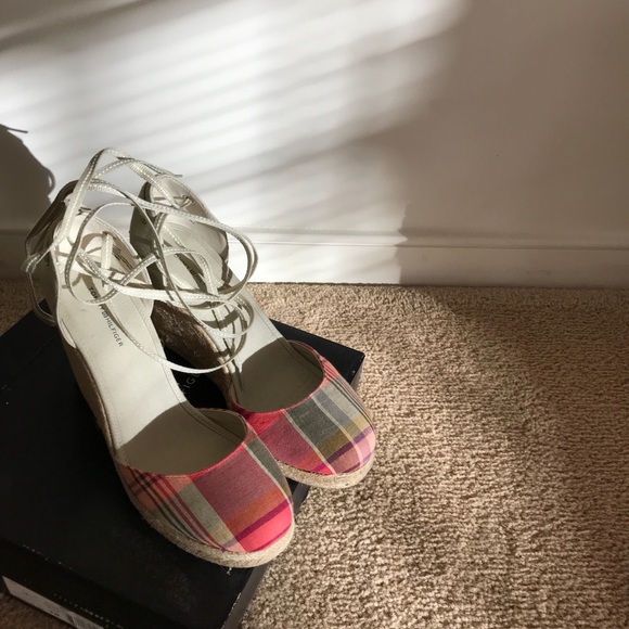 Tommy Hilfiger wedges - Picture 2 of 5